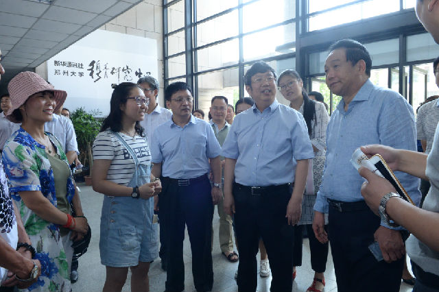 刘校长.jpg 776net必赢官网